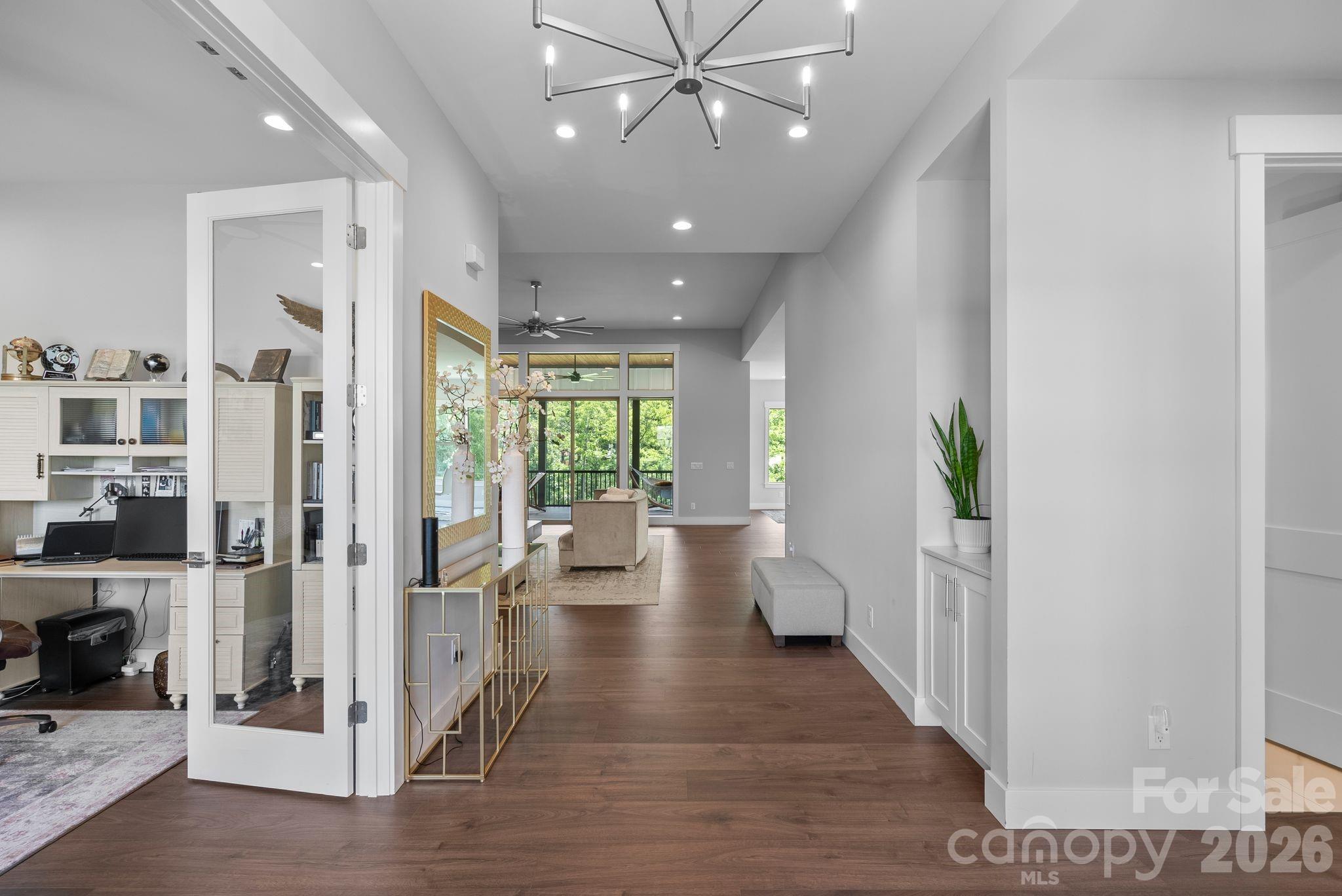 549 Daniel Circle Drive, Mills River, photo 6 of 8