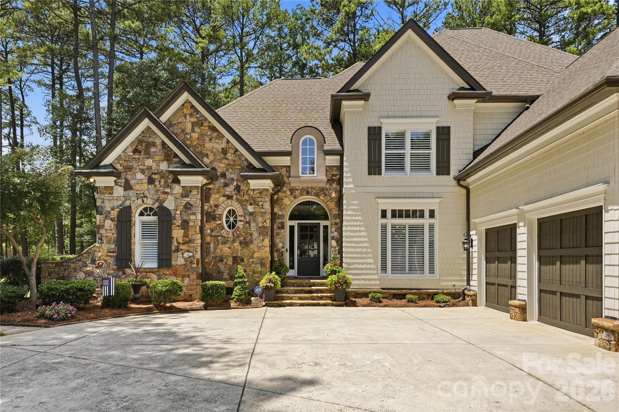 103 White Crest Court, Mooresville, photo 3 of 8