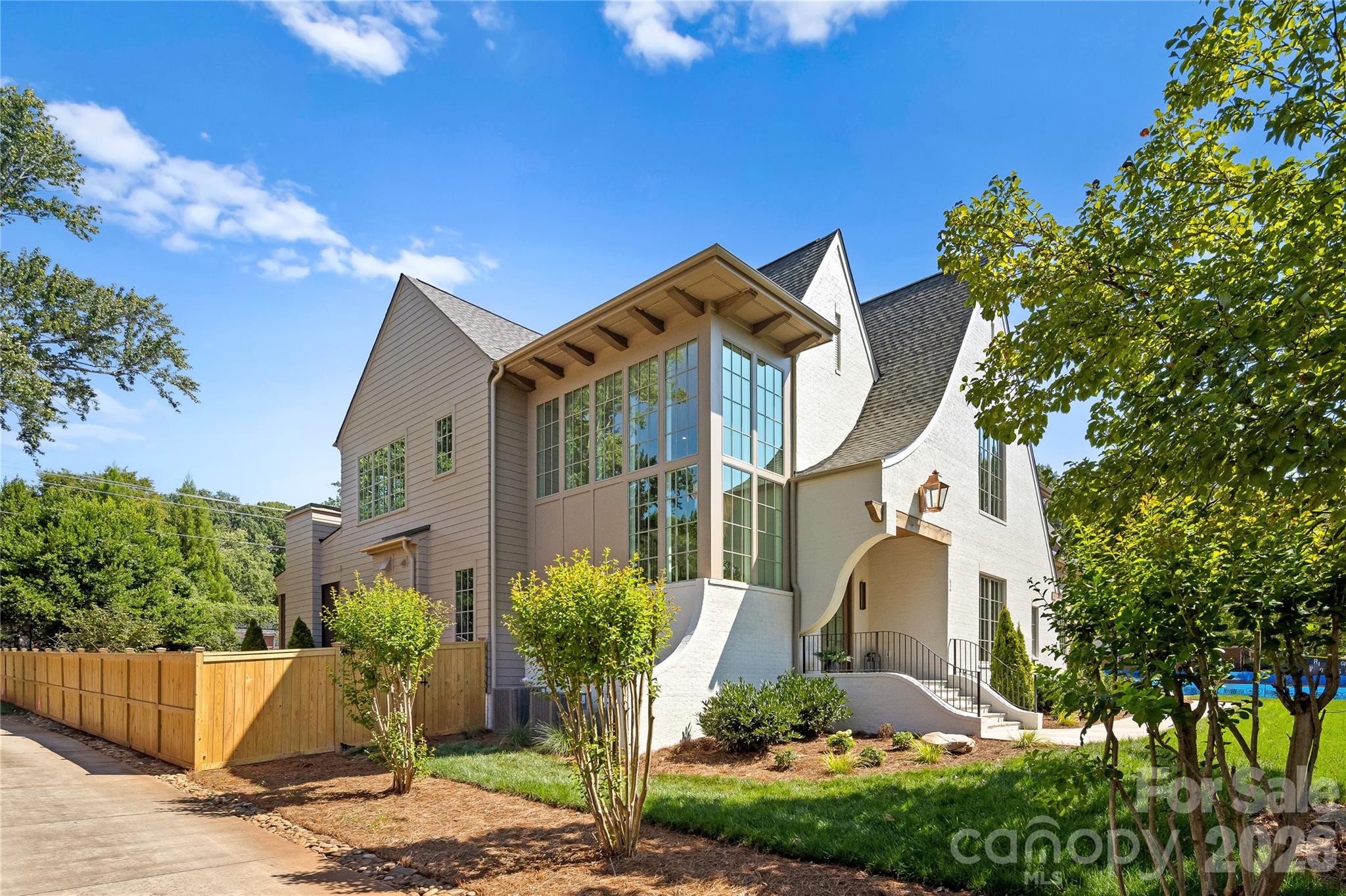 236 Wingrave Drive, Charlotte, photo 8 of 8