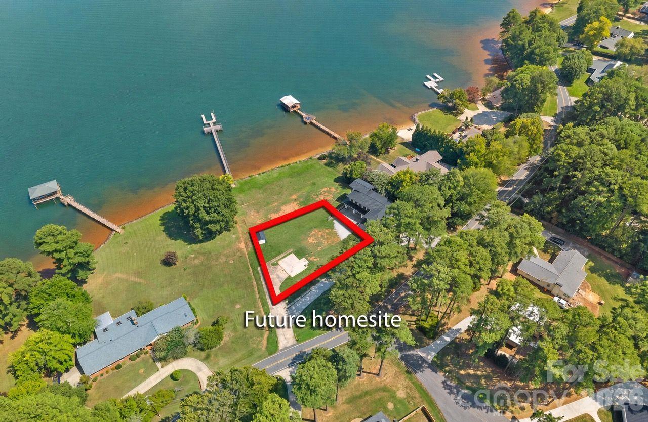 627 Isle Of Pines Road, Mooresville, photo 1 of 8