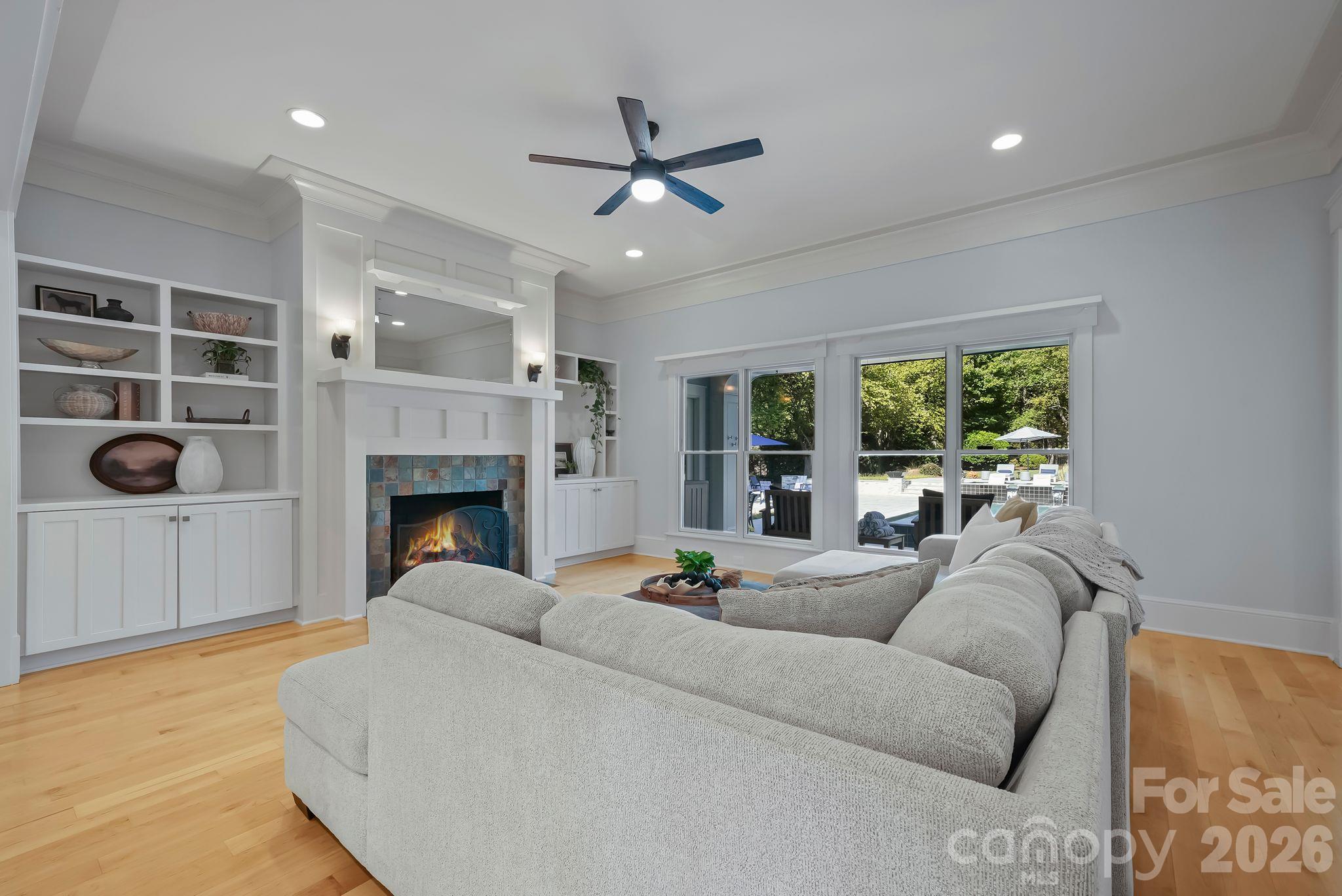 268 Milford Circle, Mooresville, photo 5 of 8