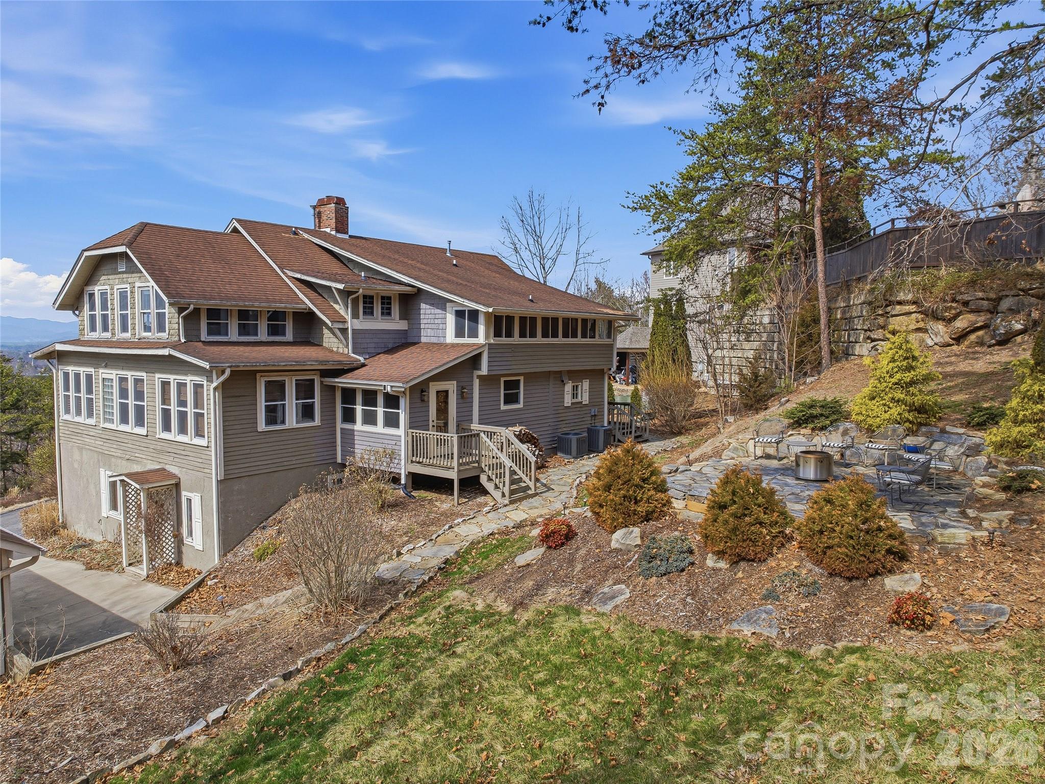 3 Perrion Avenue, Weaverville, photo 6 of 8