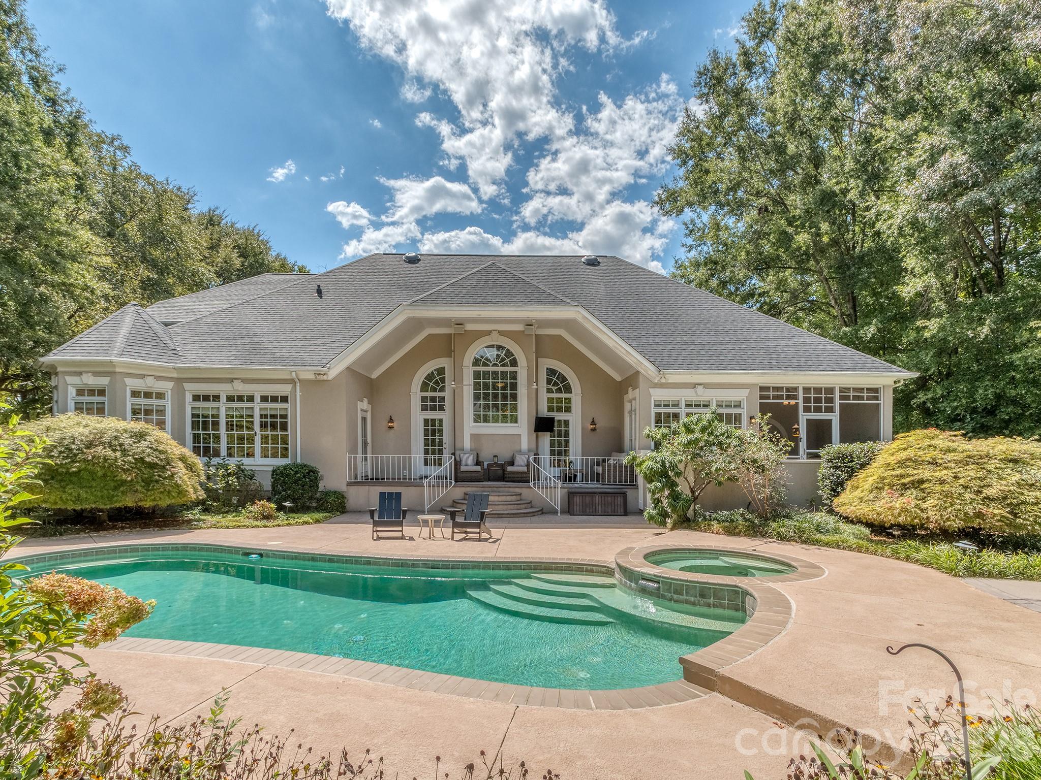 1733 White Pond Lane, Waxhaw, photo 2 of 8