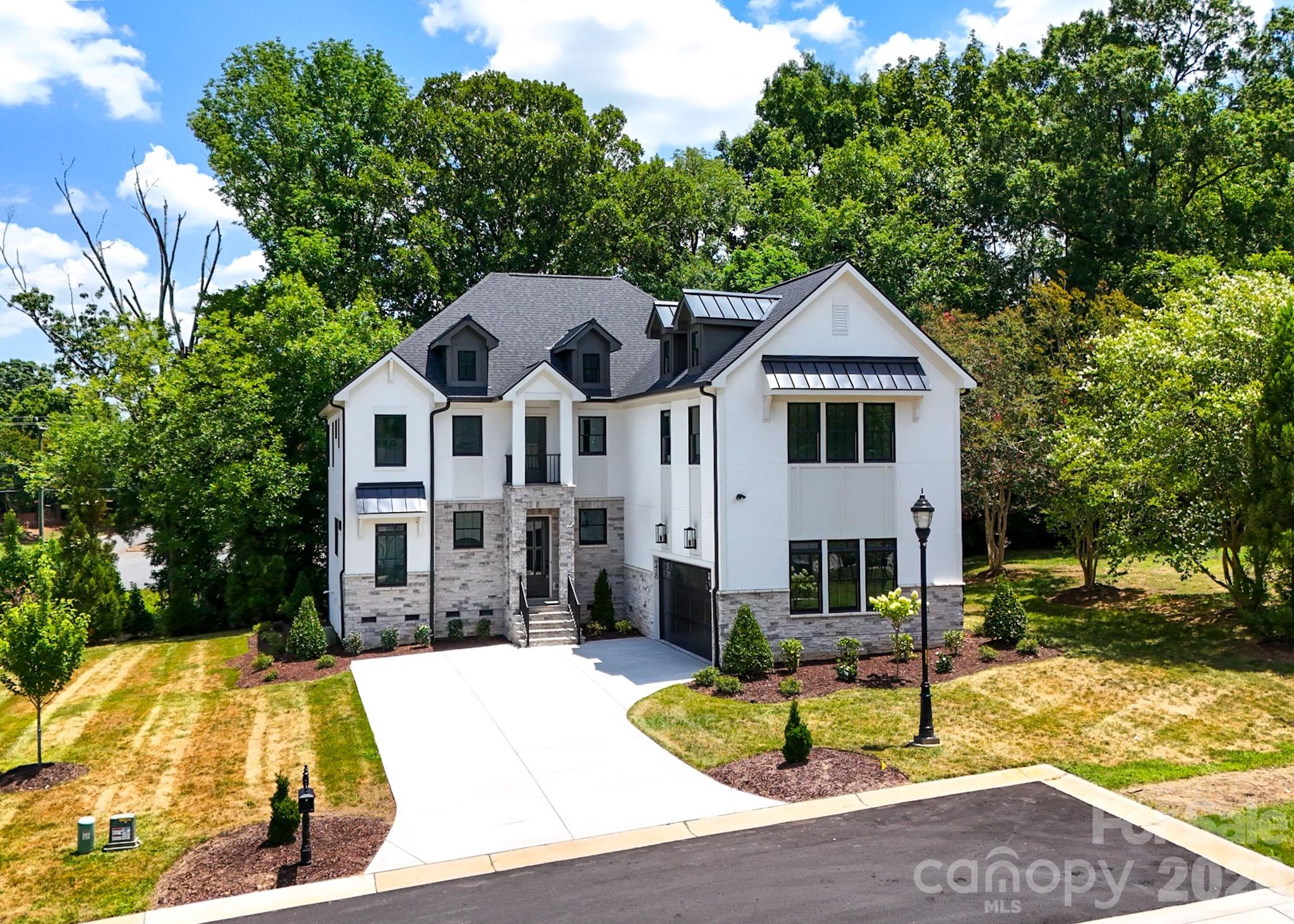 9420 Greyson Ridge Drive, Charlotte, photo 1 of 8