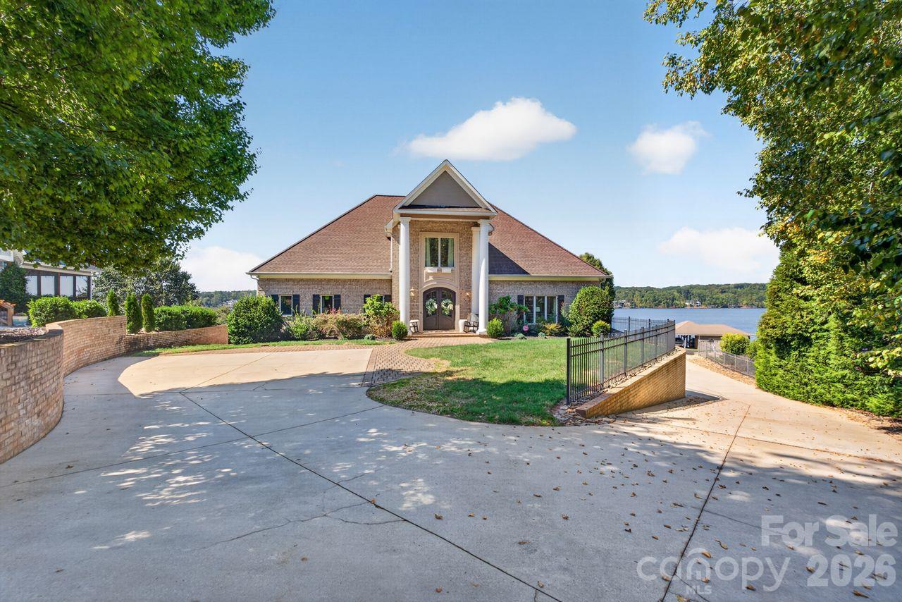 148 Forest Lake Court, Mount Gilead, photo 4 of 8
