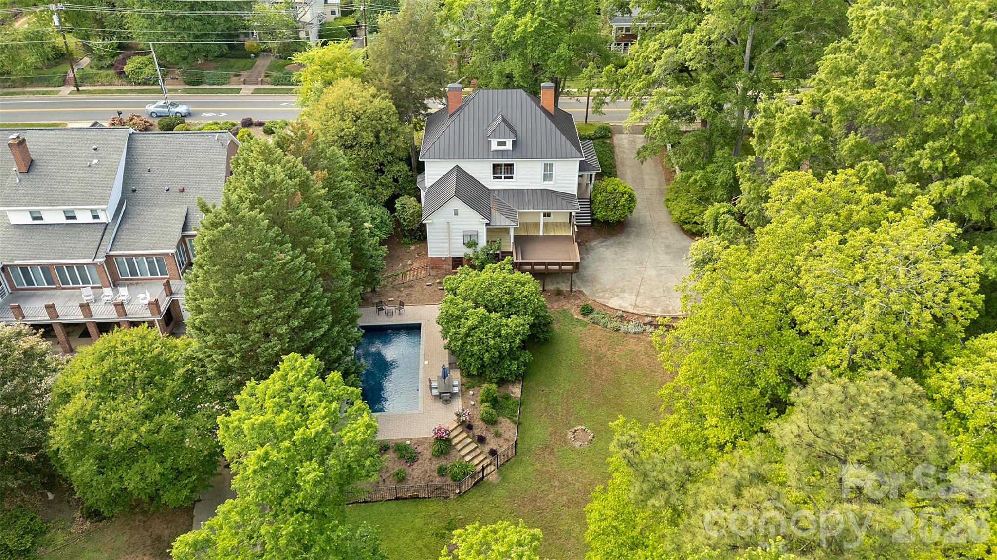 602 N Main Street, Davidson, photo 2 of 8