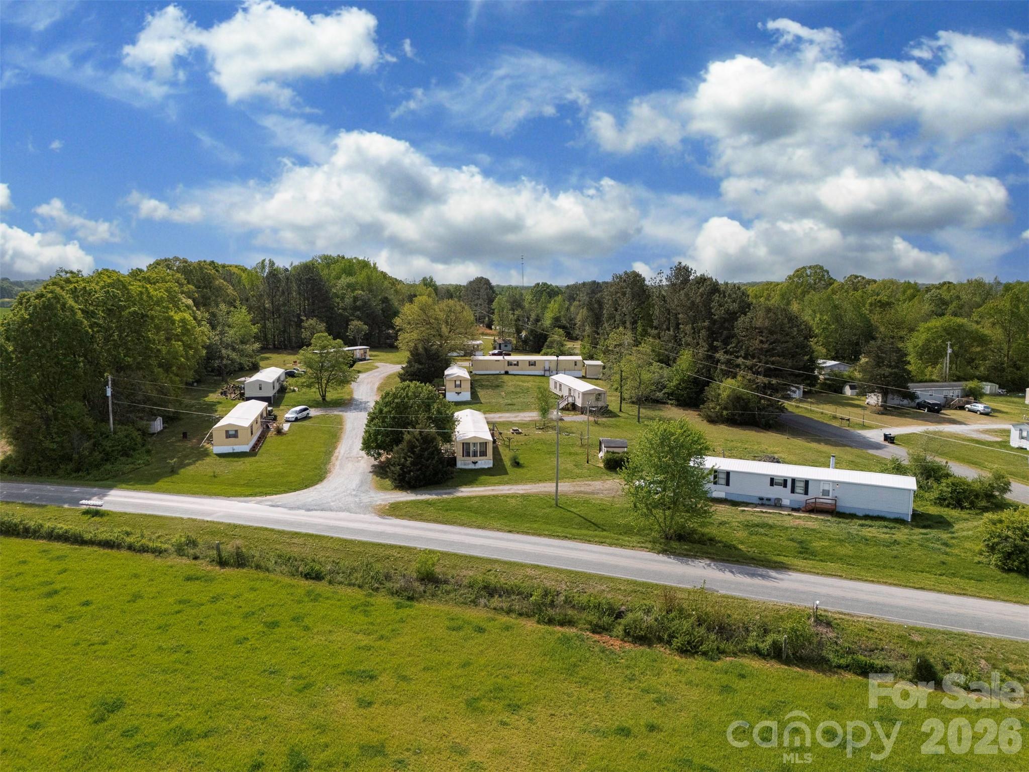 1717 Roscoe Howey Road, Waxhaw, photo 2 of 8
