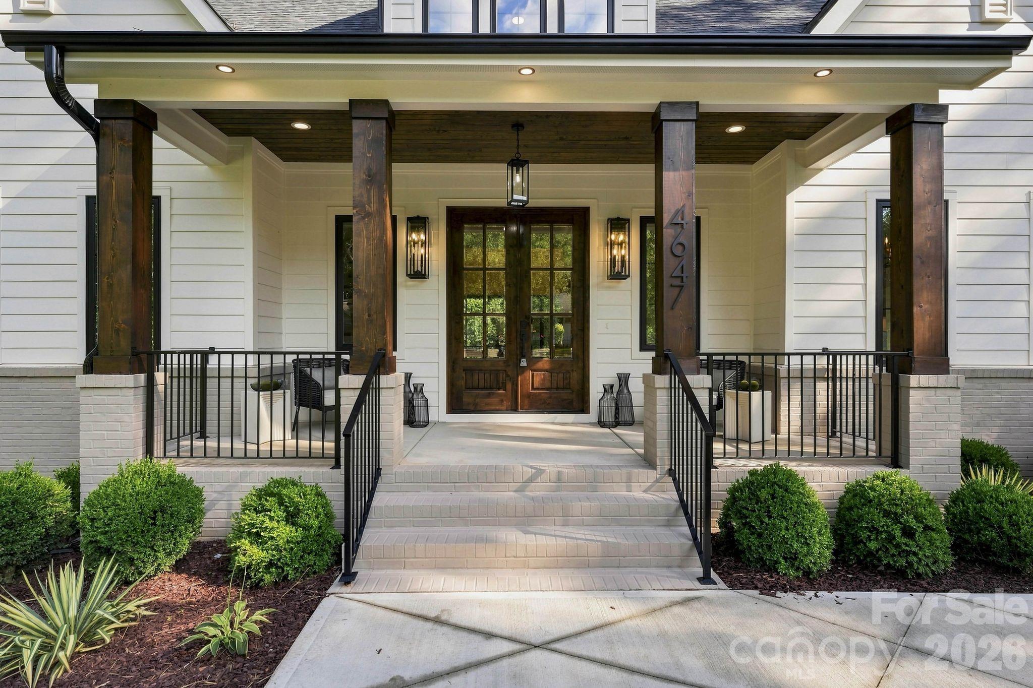 4647 General Pershing Drive, Charlotte, photo 5 of 8