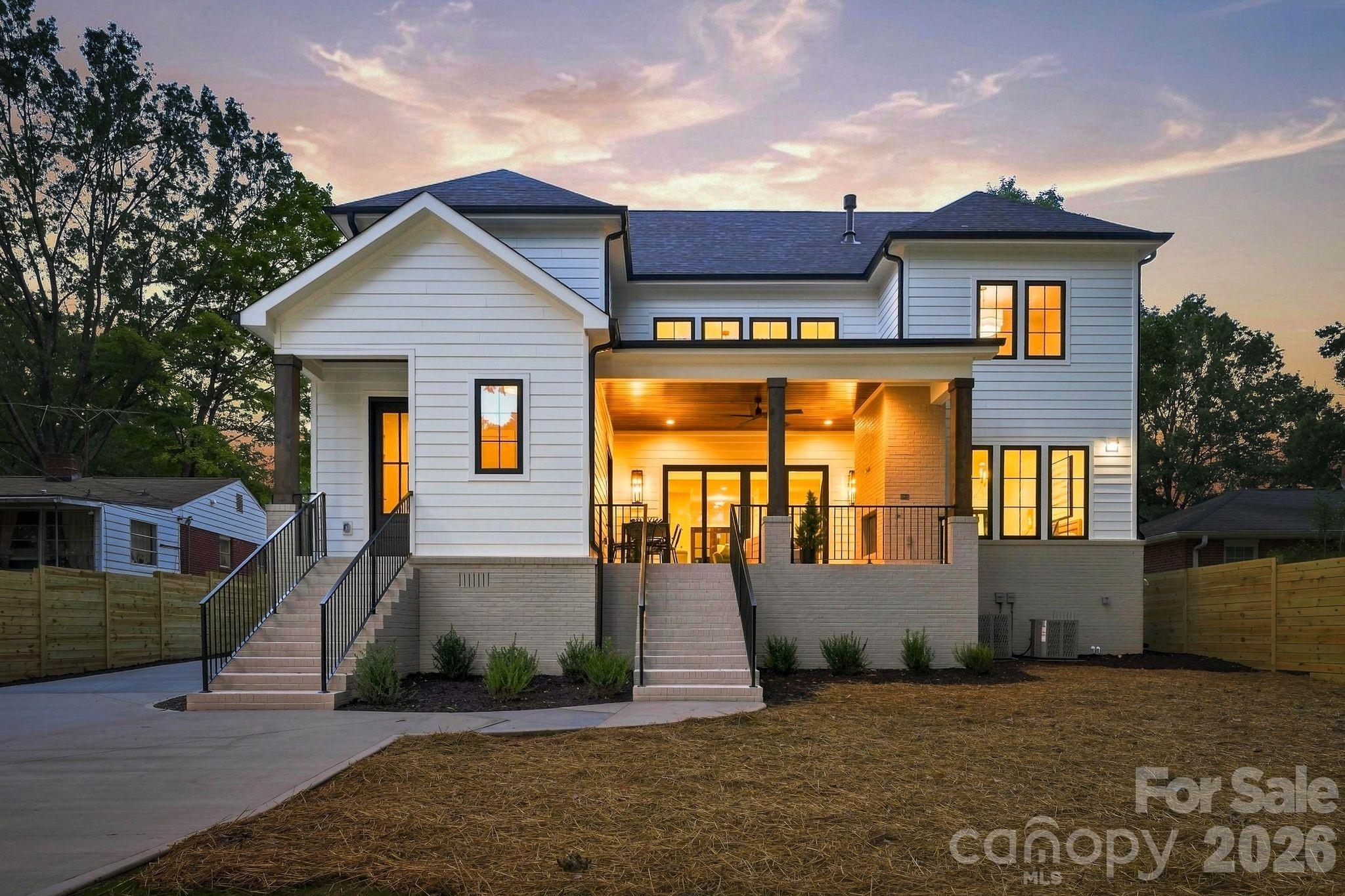 4647 General Pershing Drive, Charlotte, photo 4 of 8