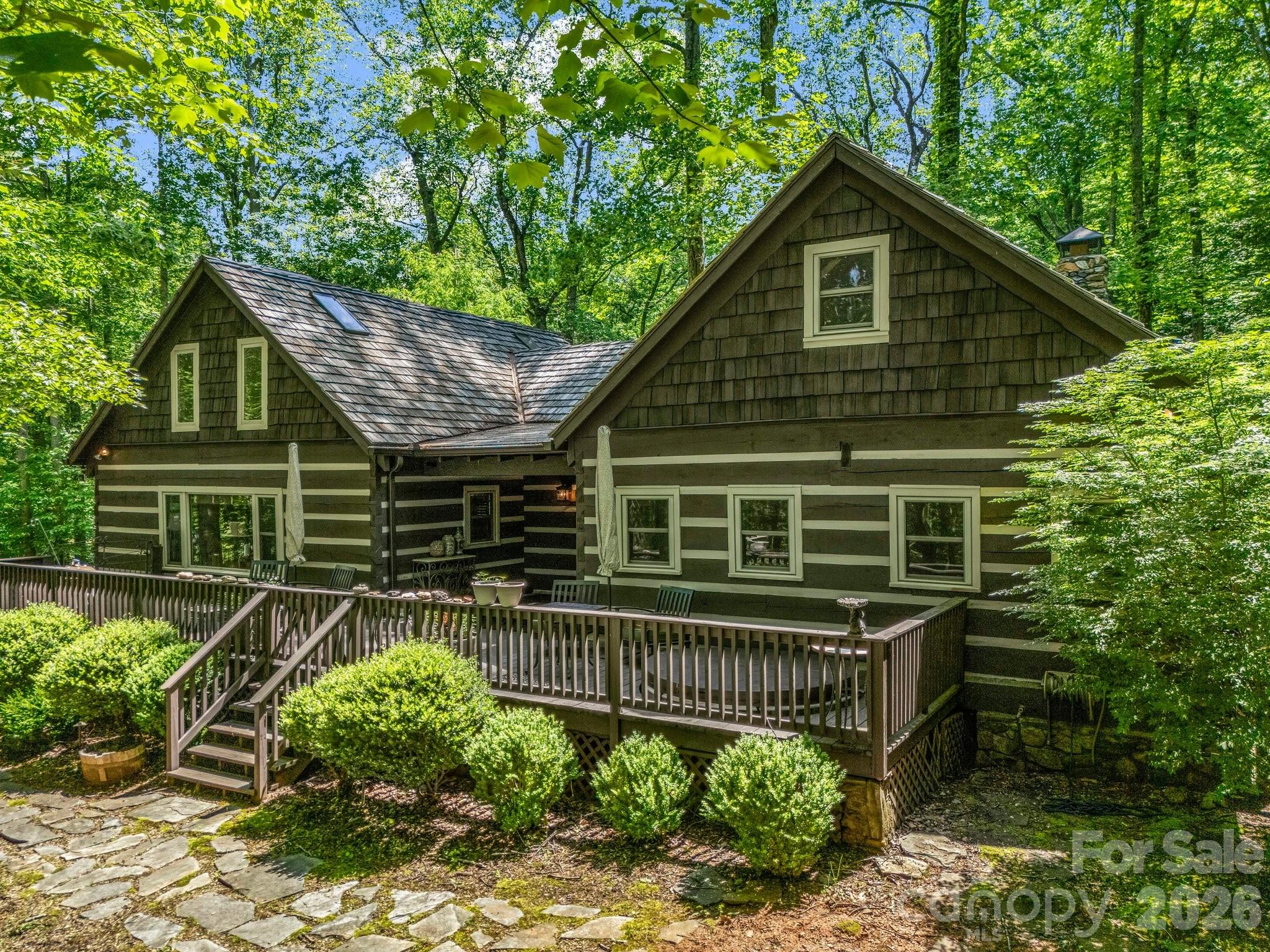 980 Mountain Forest Drive, Union Mills, photo 4 of 8