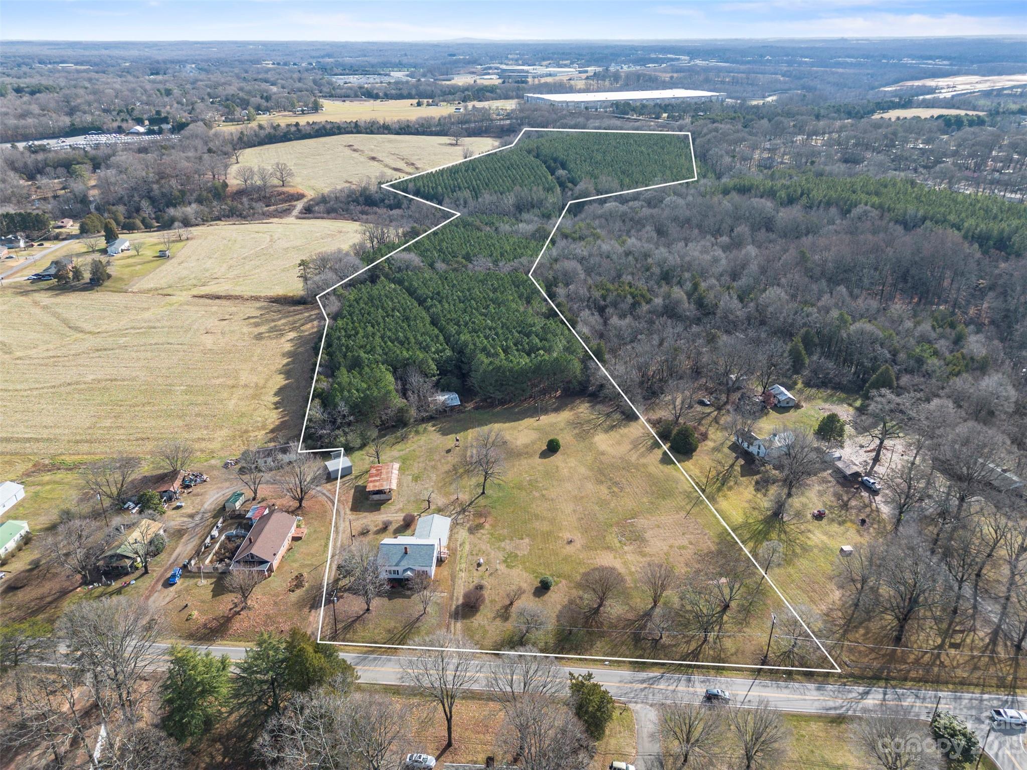 678 Turnersburg Highway, Statesville, photo 1 of 8