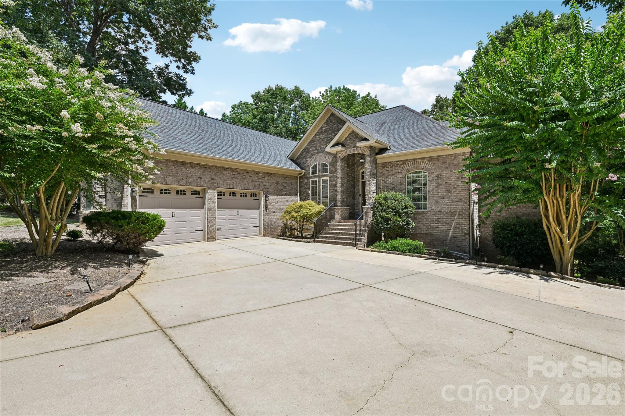 304 Catawba Crest Lane, Clover, photo 1 of 8