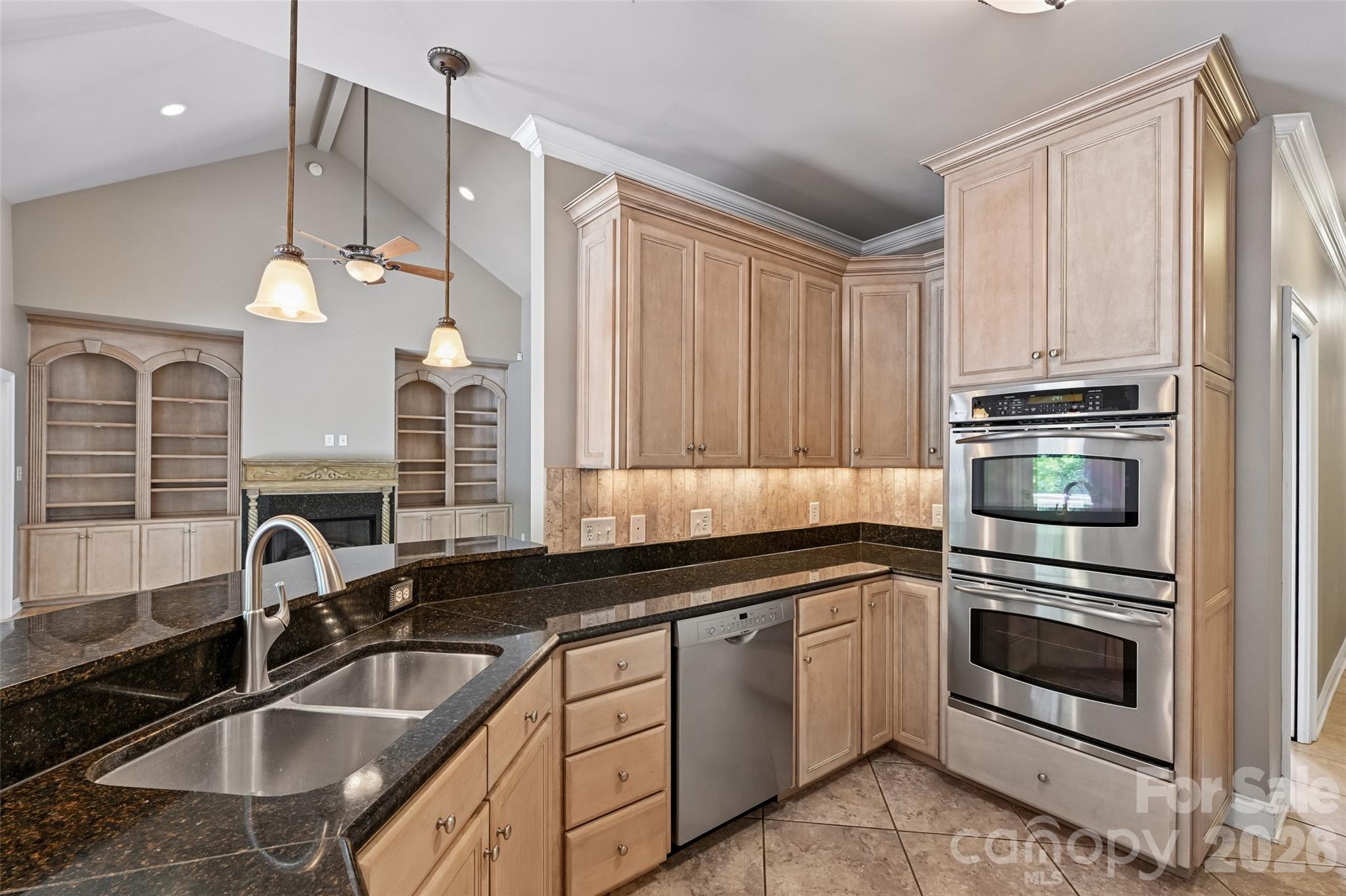 304 Catawba Crest Lane, Clover, photo 7 of 8