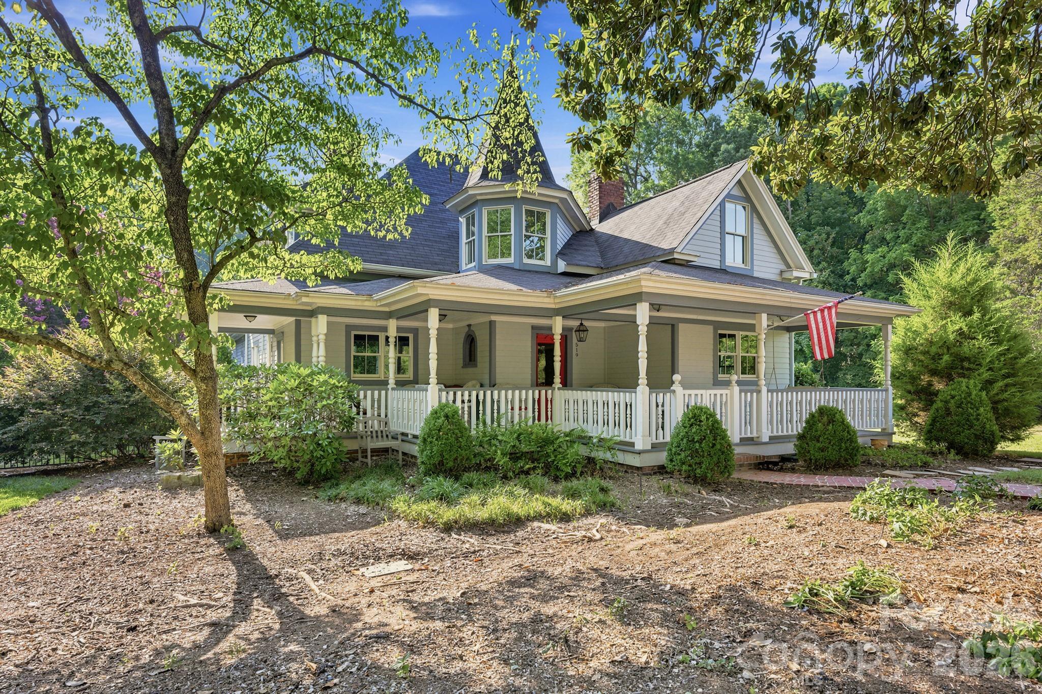 519 South Street, Davidson, photo 4 of 8