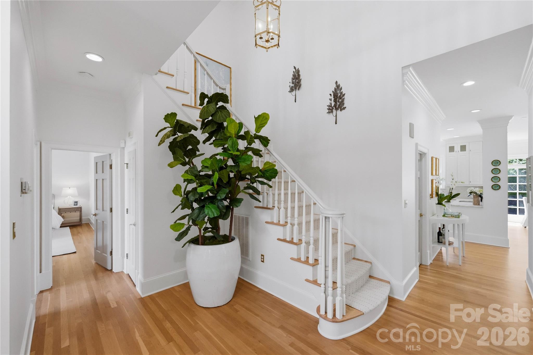 2606 Sheffield Crescent Court, Charlotte, photo 7 of 8