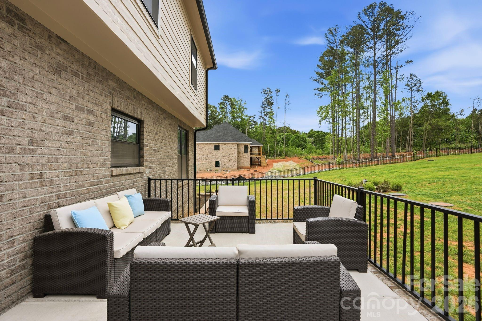 8508 Max Meadows Drive, Charlotte, photo 8 of 8