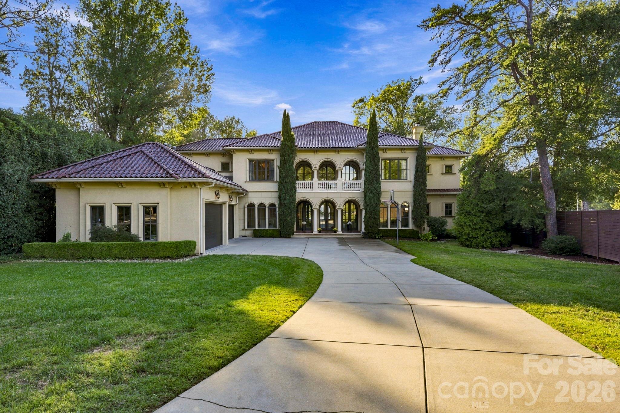 21215 Senlac Lane, Cornelius, photo 1 of 8