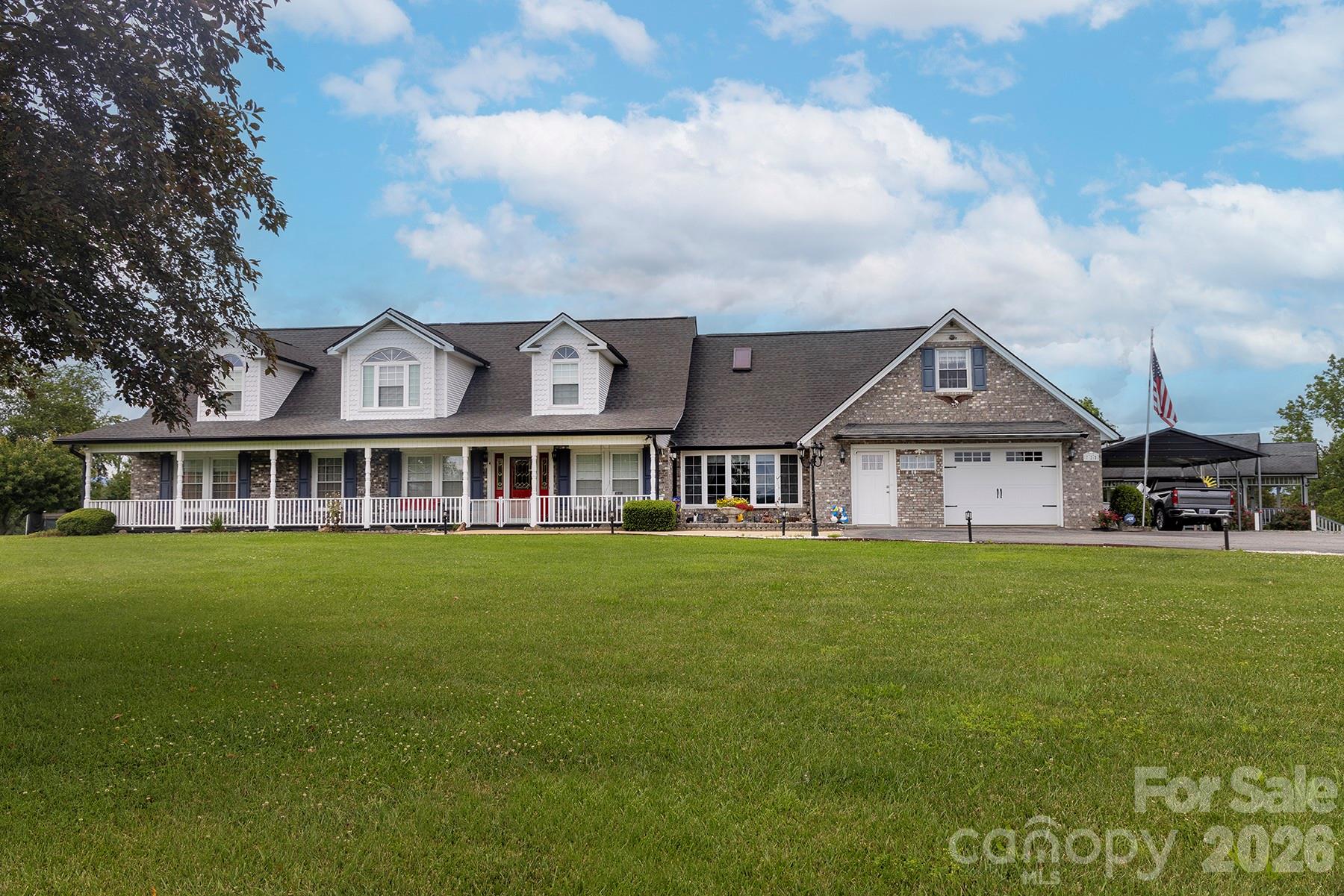 727 Jenkins Valley Road, Alexander, photo 1 of 8
