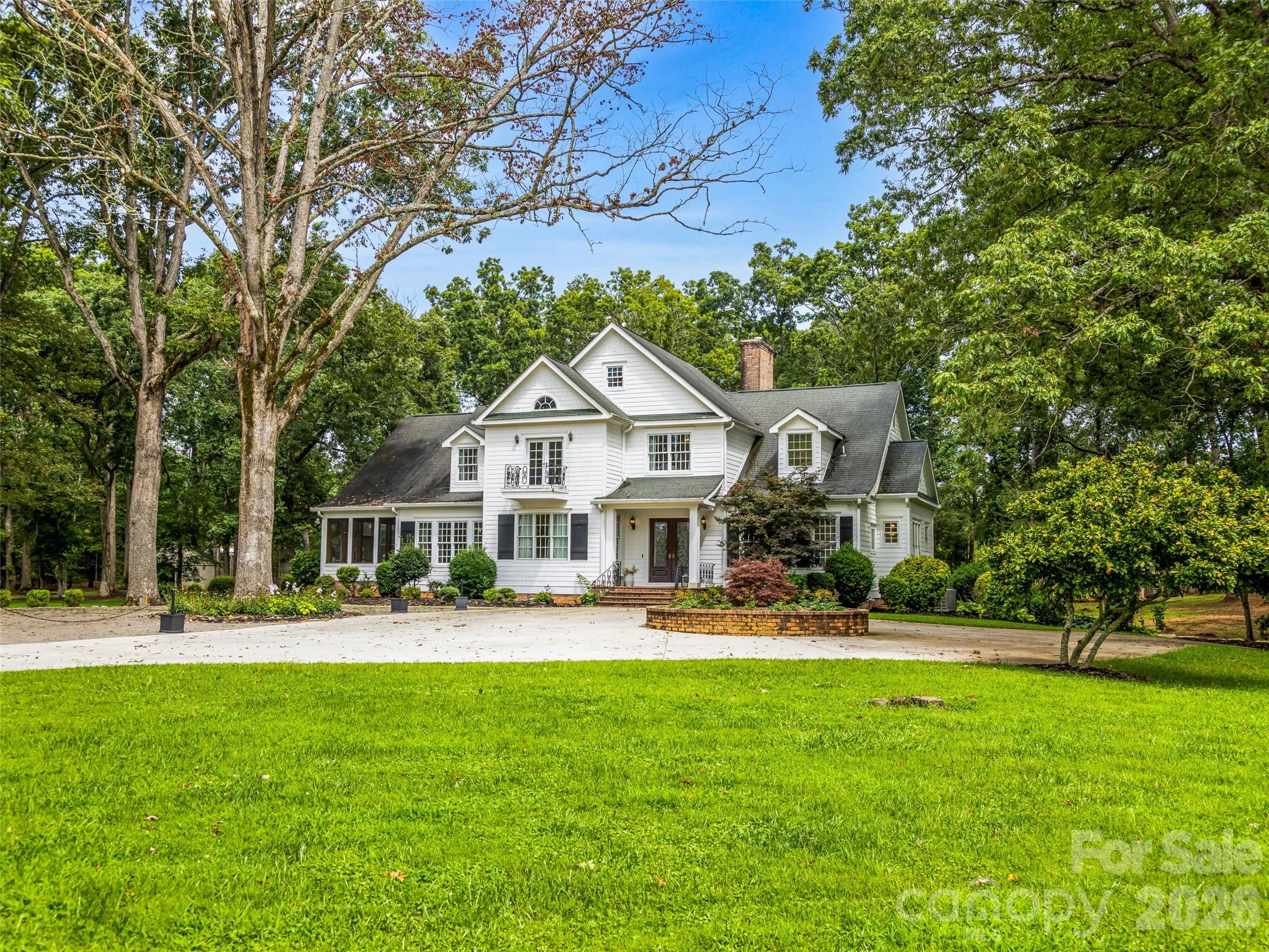 26 Cook Lane, Mills River, photo 1 of 8