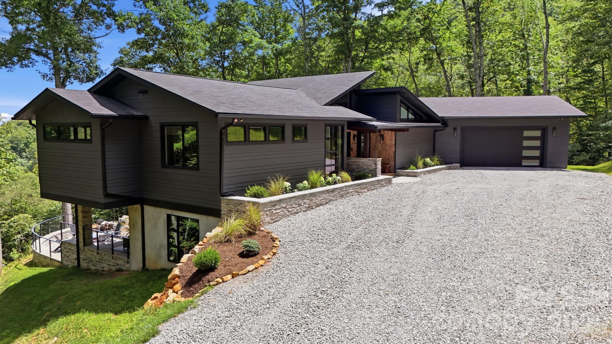 165 Rock Water Extension W, Boone, photo 3 of 8