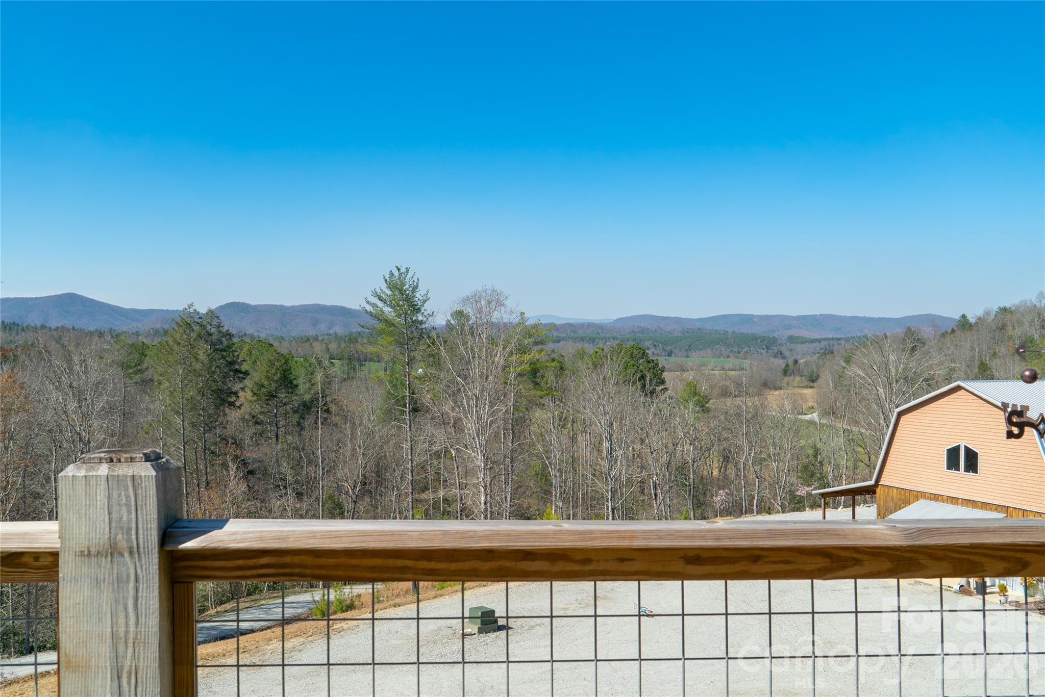 4885 Grandin Road, Lenoir, photo 6 of 8