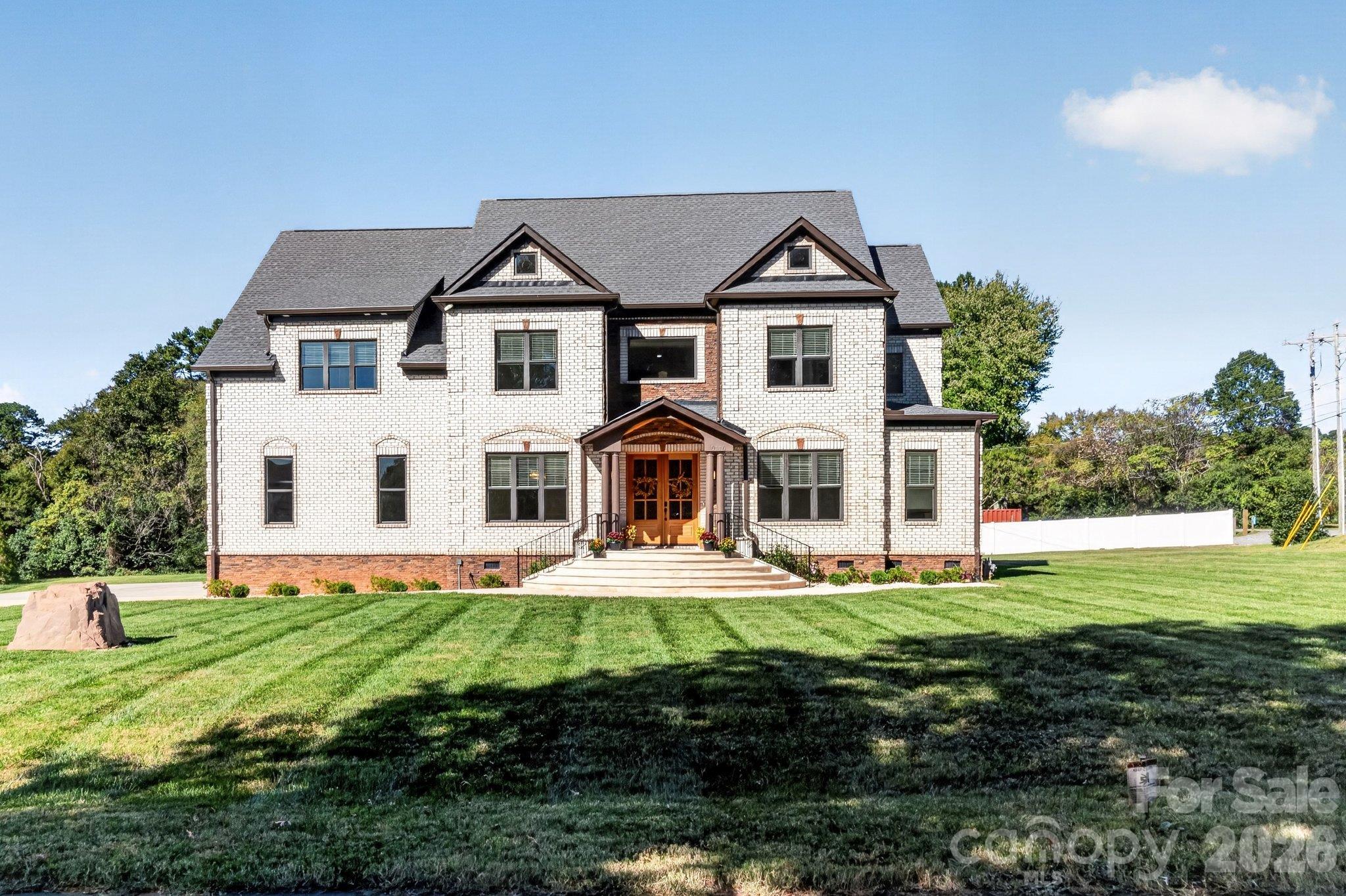 9110 Dylan Ridge Court, Concord, photo 1 of 8