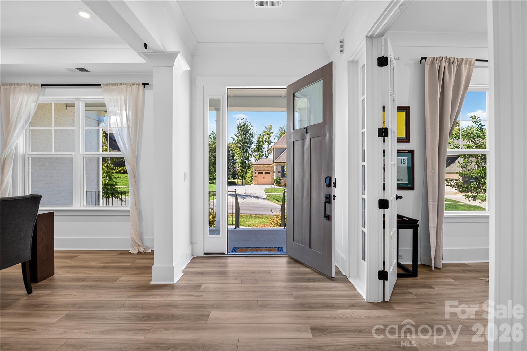 1216 Glade Arch Lane, Huntersville, photo 4 of 8