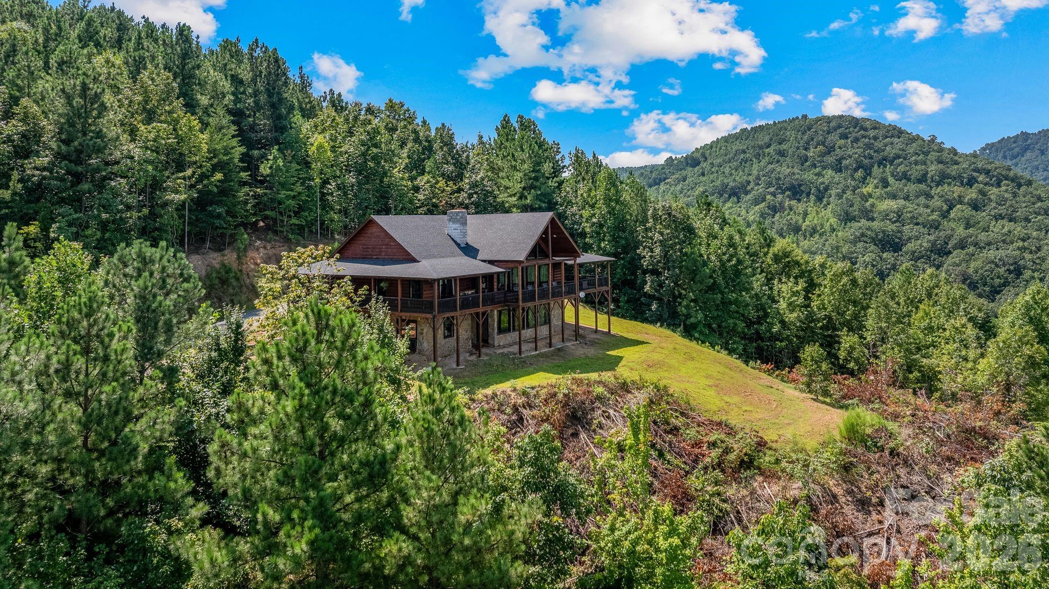 84 Mountain Top Drive, Marion, photo 4 of 8