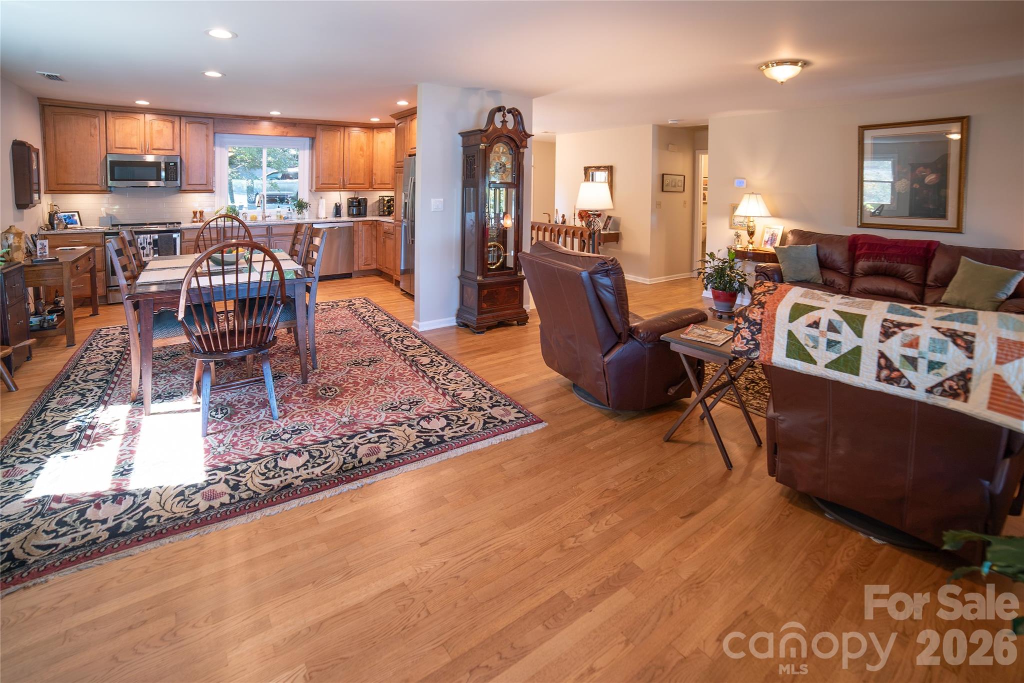 2231 N Point Drive, Nebo, photo 8 of 8